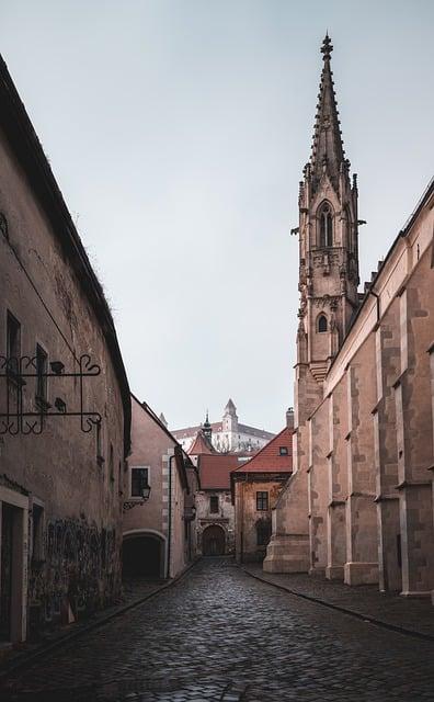 Vzdialenosť Bratislava-Zadar: Koľko Času Potrebujete?