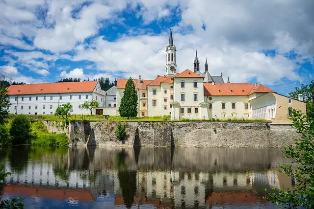Vyšší štandard ubytovania: vybavenie a komfort pre hostí