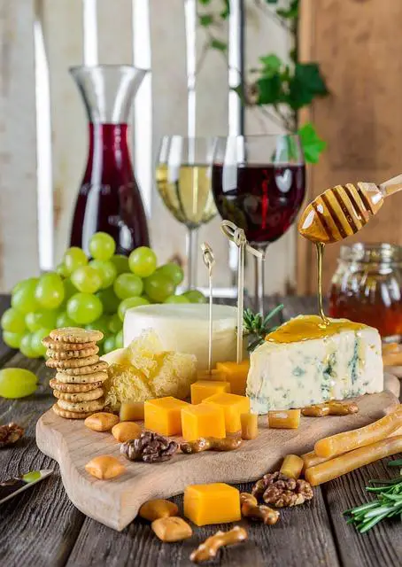 Výborná‌ gastronómia a miestne delikatesy